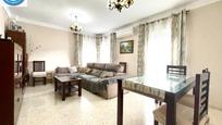 Living room of Flat for sale in El Cuervo de Sevilla  with Air Conditioner, Heating and Balcony