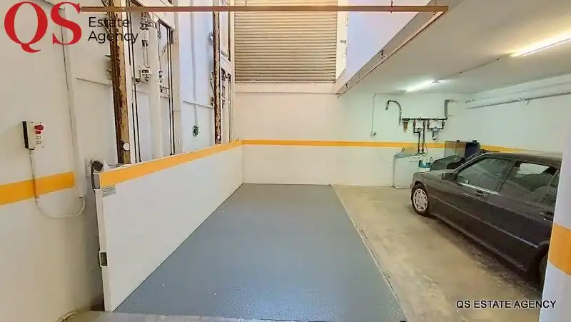 Parking de Casa adosada en venta en Pineda de Mar con Aire acondicionado, Calefacción y Terraza
