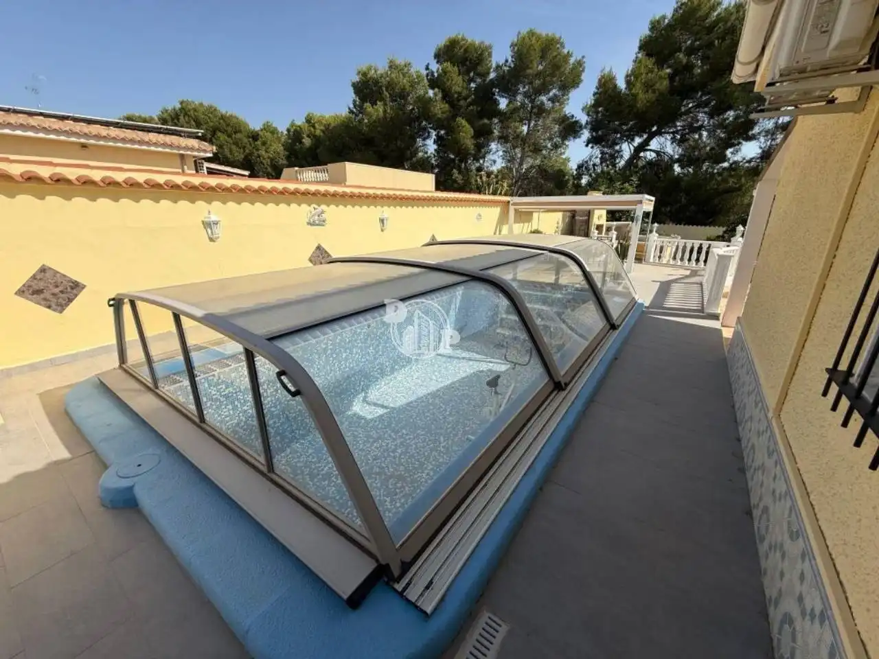 Piscina de Casa o xalet en venda en Pilar de la Horadada amb Jardí privat, Piscina i Moblat