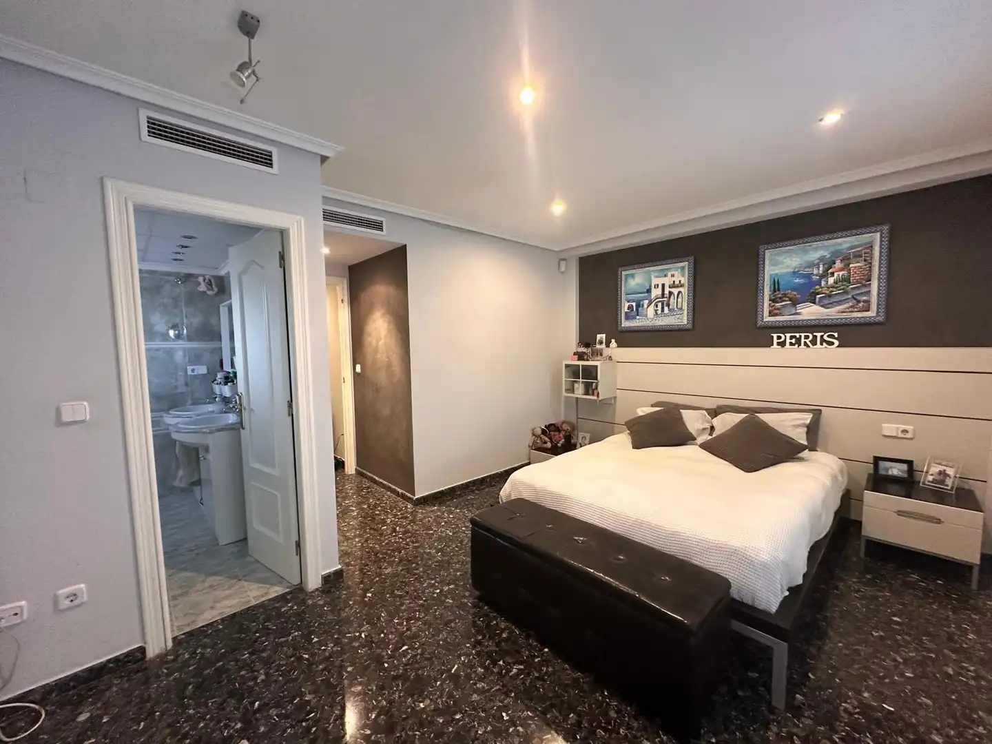 Casa adosada en venta en Alquenència - Venècia