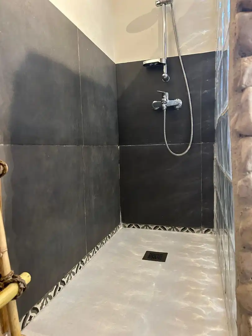 Bathroom of Houses for sale in Polop  with Air Conditioner, Private garden and Storage room