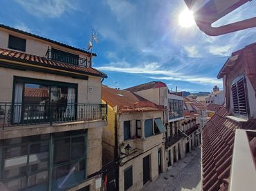 Casa amb balcó en venda a Rúa Cruceiro