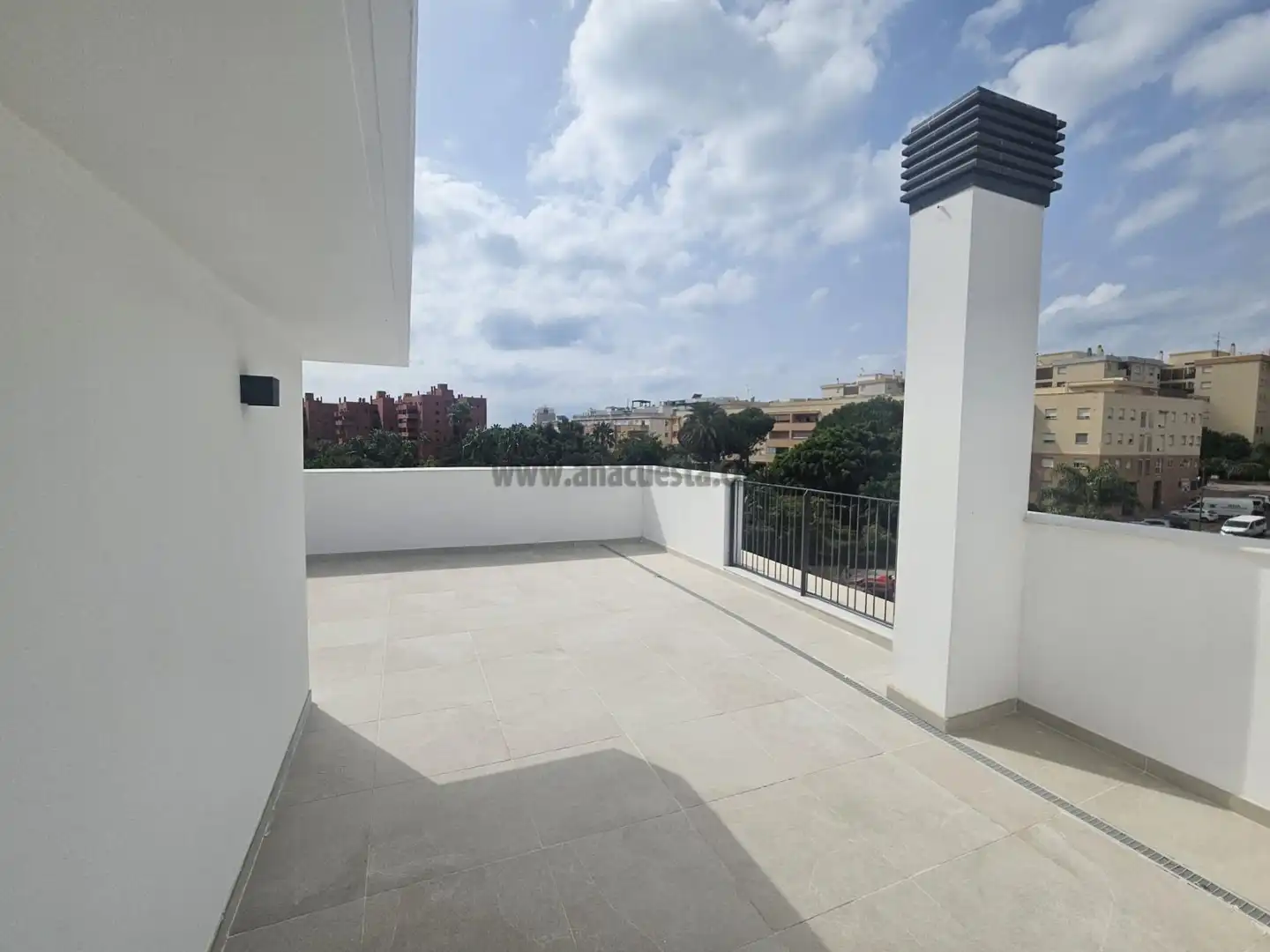 Attique avec piscine à louer à Carlos Cano 16, imagen 17