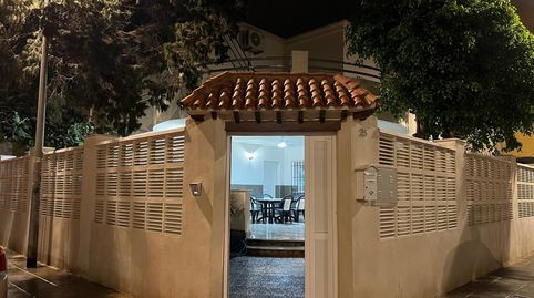 Foto 2 de Casa o chalet de alquiler en Ciudad Jardín - Tagarete - El Zapillo, Almería Capital