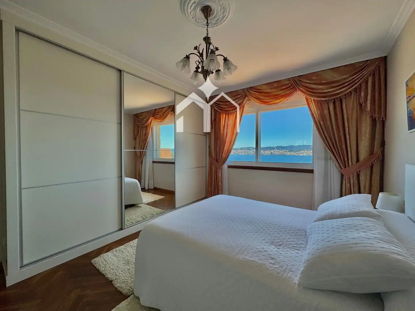Bedroom of Houses for sale in Moaña  with Heating, Parquet flooring and Terrace