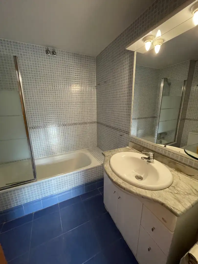 Bathroom of Flat for sale in Cambrils  with Air Conditioner, Heating and Terrace