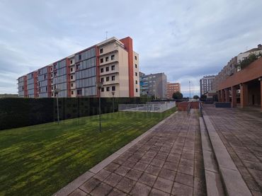 Apartamento con piscina en venta en Calle Fuenmayor