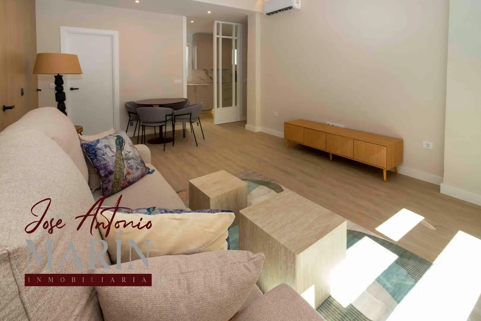 Dormitori de Apartament en venda en Badajoz amb Aire condicionat