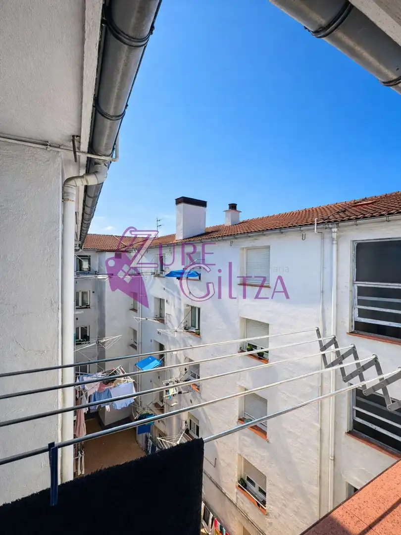Vista exterior de Piso en venta en Iurreta con Calefacción y Amueblado