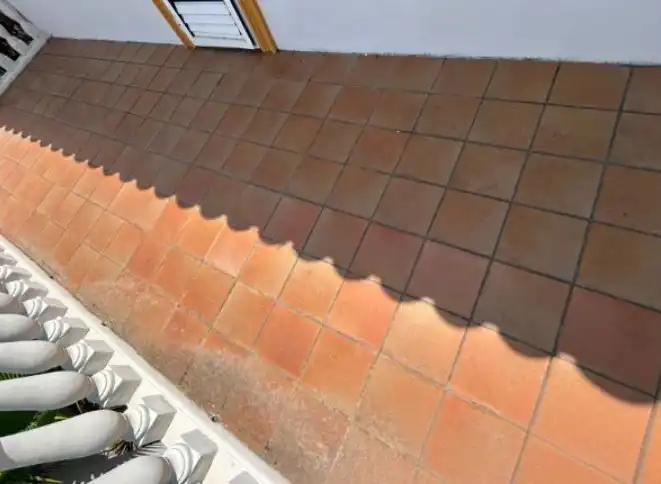 Vista exterior de Casa o xalet en venda en Paterna amb Aire condicionat, Calefacció i Jardí privat