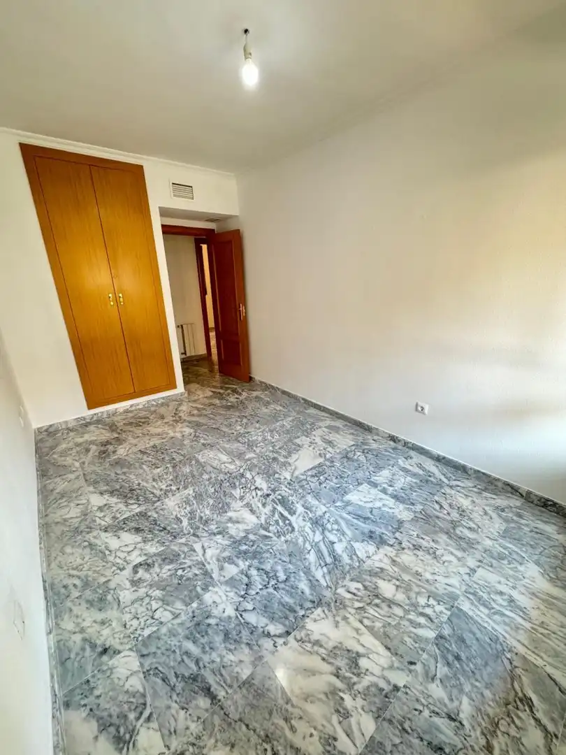 Piso de alquiler en Badajoz con Aire acondicionado, Calefacción y Terraza
