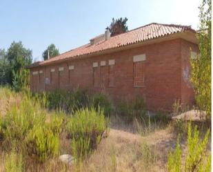 Vista exterior de Local en venda en Riudarenes