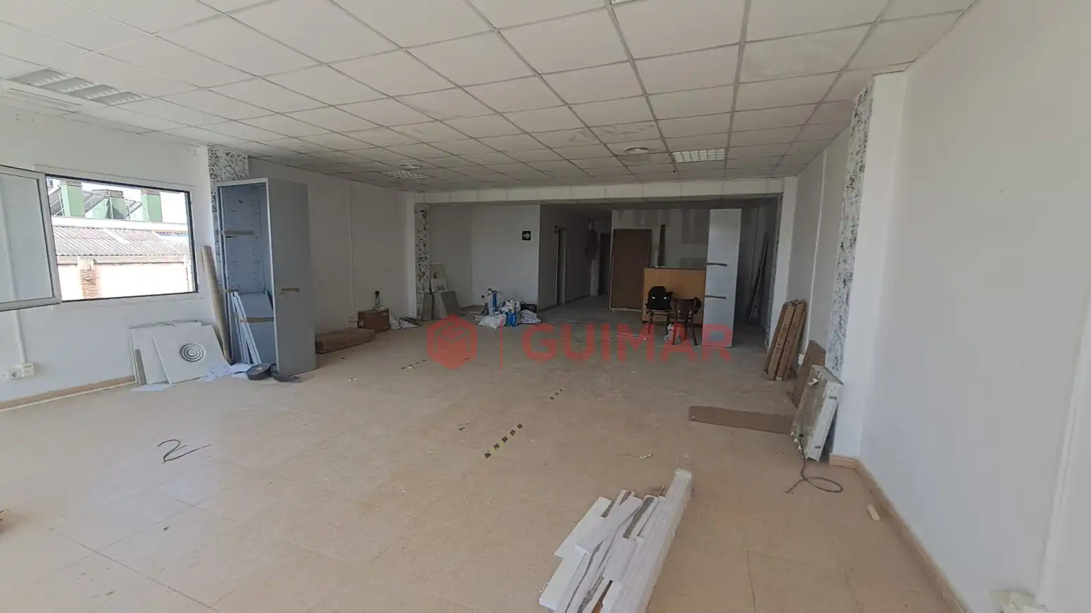 Oficina de alquiler en Esplugues de Llobregat con Terraza