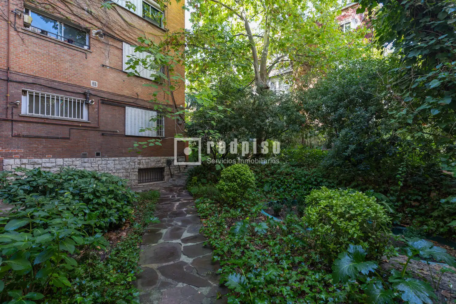 Garten von Wohnung zum Verkauf in Madrid mit Heizung, Privatgarten und Abstellraum