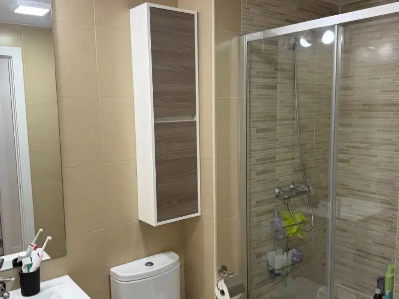 Bathroom of Flat for sale in Pinto  with Air Conditioner, Terrace and Swimming Pool