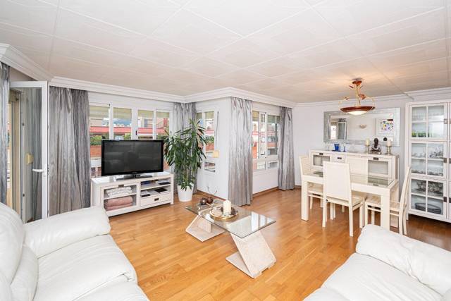 Ático en Venta en L'Olivera