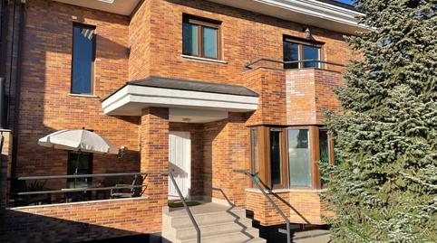 Foto 2 de Casa adosada en venda a Calle Martin Iriarte, Las Matas  - Peñascales, Madrid