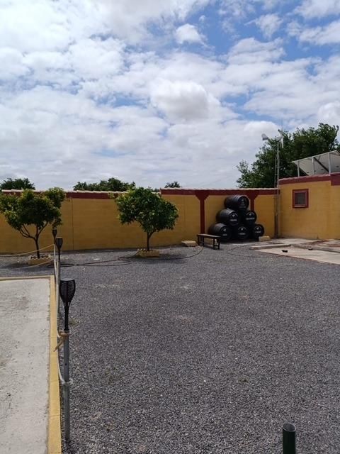 Exterior view of Country house for sale in Chiclana de la Frontera  with Private garden and Swimming Pool