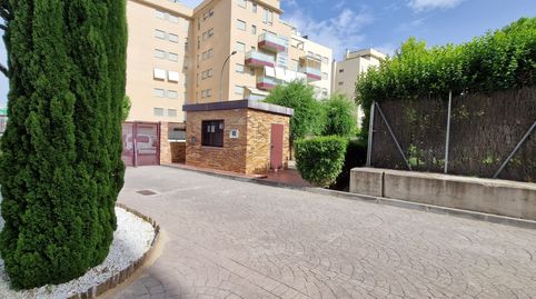 Piso de  4 dormitorios, garaje, trastero y piscina en El Bercial  Getafe