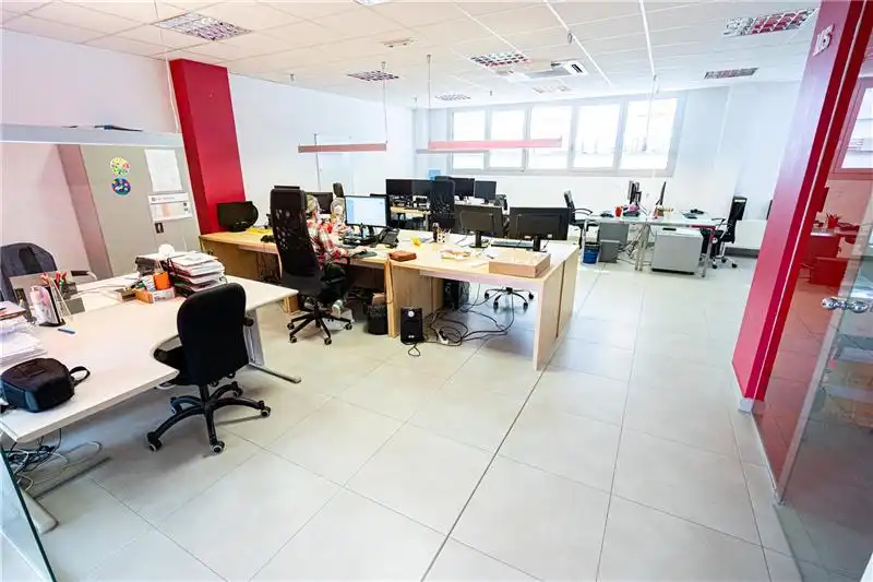 Büro zum Verkauf in Nord, imagen 5