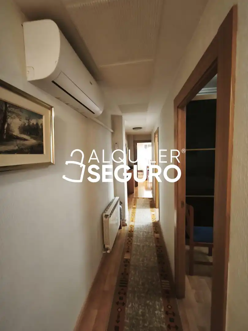 Piso de alquiler en Zaragoza con Aire acondicionado, Calefacción y Terraza