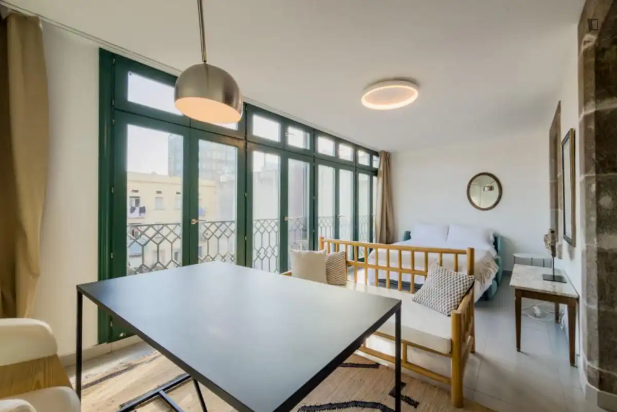 Terraza de Apartamento de alquiler en Barcelona con Aire acondicionado, Calefacción y Amueblado