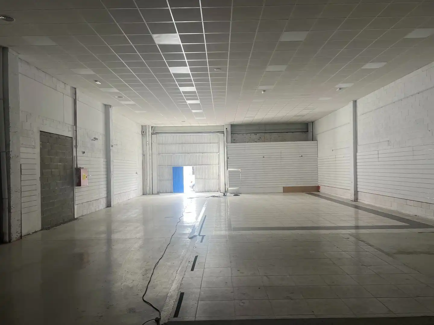 Locale commerciale in affitto a N-550 10, imagen 4