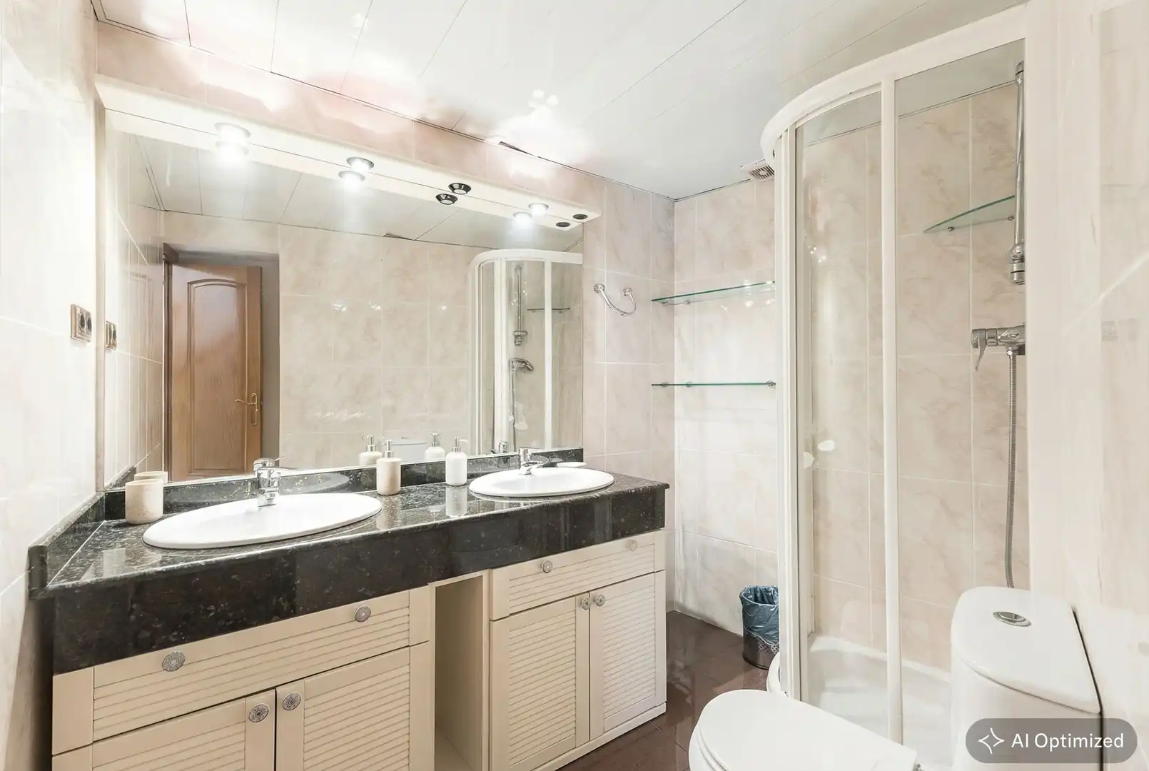 Baño de Casa adosada en venta en Barcelona con Calefacción