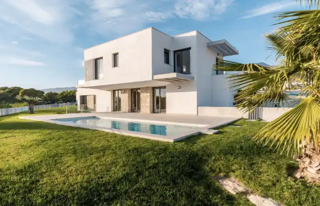 Villa avec piscine à vendre à Golf Bahía, imagen 2