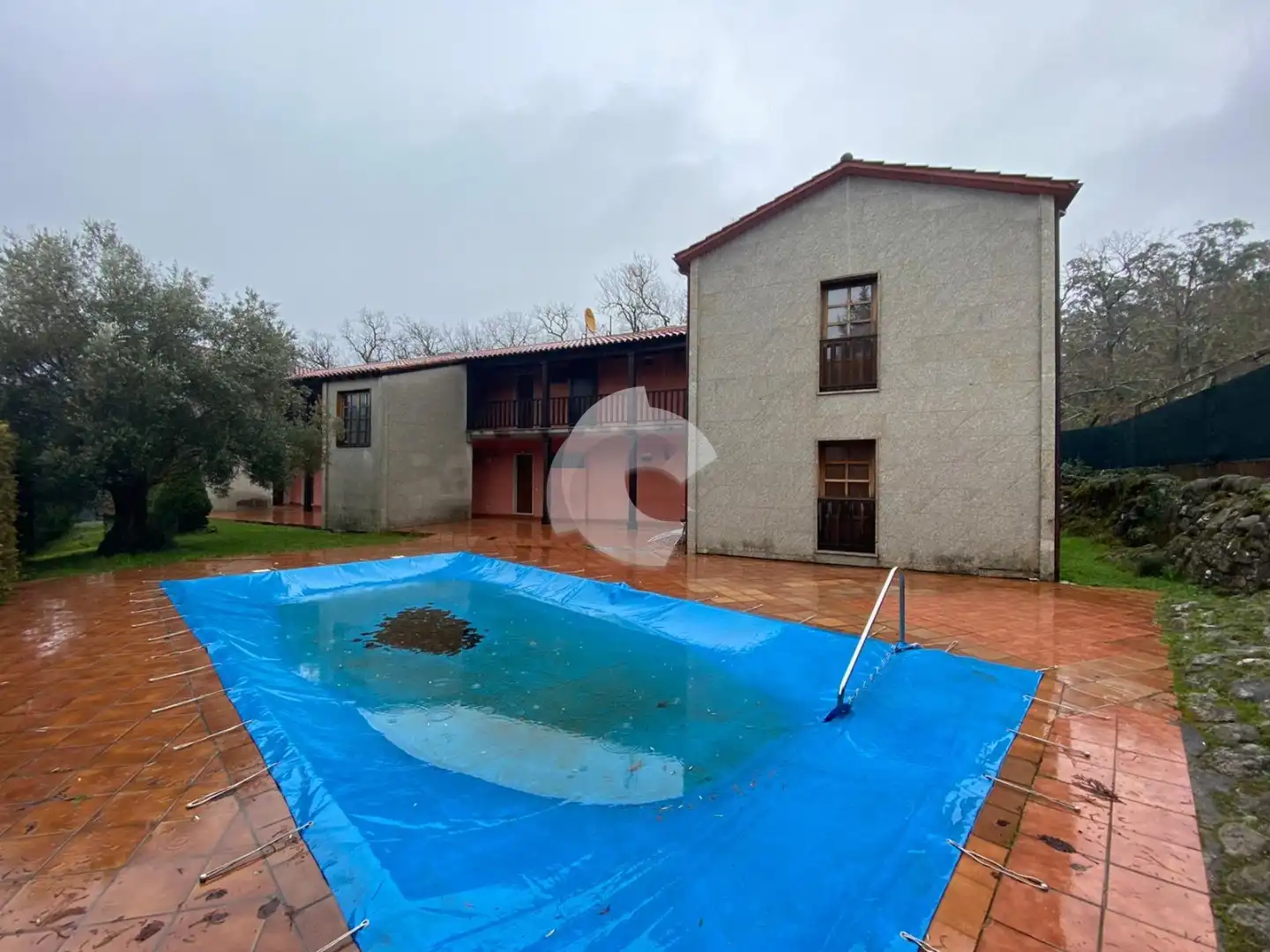 Buildings for sale in Lobios