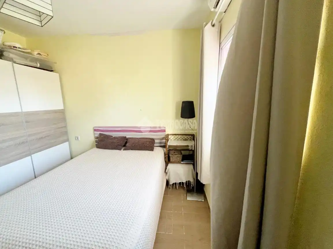 Habitación de Finca rústica en venta en Pilas con Aire acondicionado y Calefacción