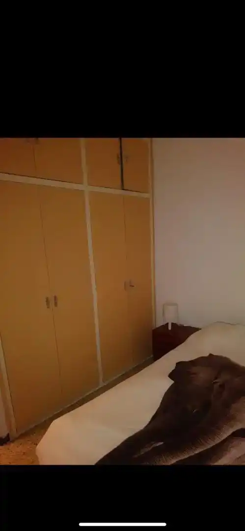 Habitación de Piso para compartir en Esplugues de Llobregat con Jardín privado, Piscina y Amueblado