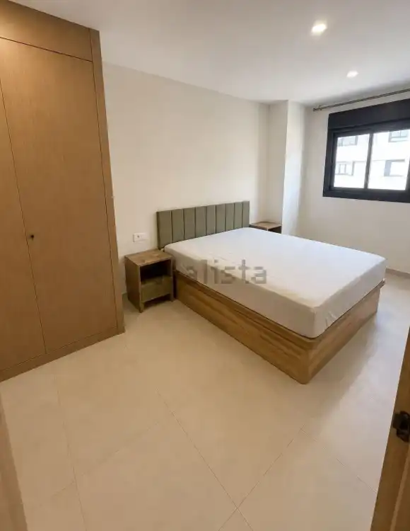 Dormitori de Apartament en venda en Alicante / Alacant amb Aire condicionat, Calefacció i Terrassa