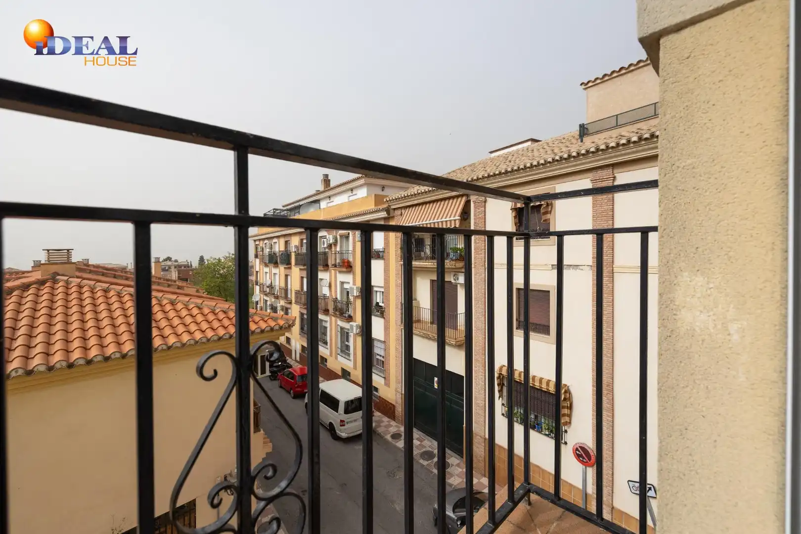 Piso con terraza en venta en Calle GONZALO DE BERCEO, imagen 17
