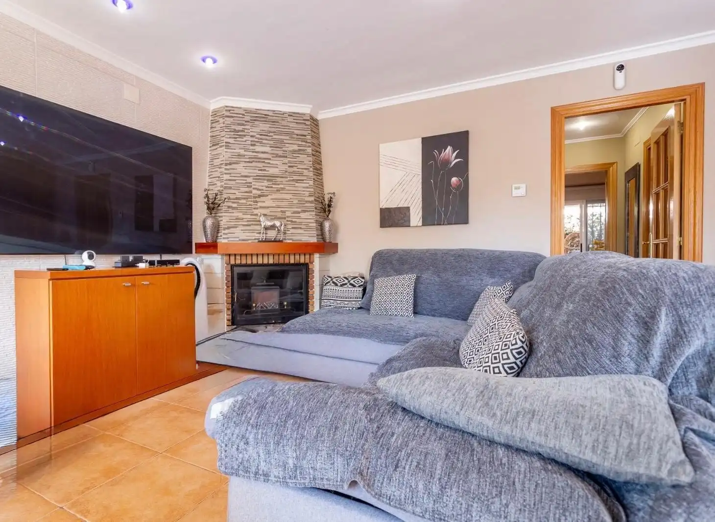 Sala de estar de Casa adosada en venta en Salou con Aire acondicionado, Calefacción y Jardín privado