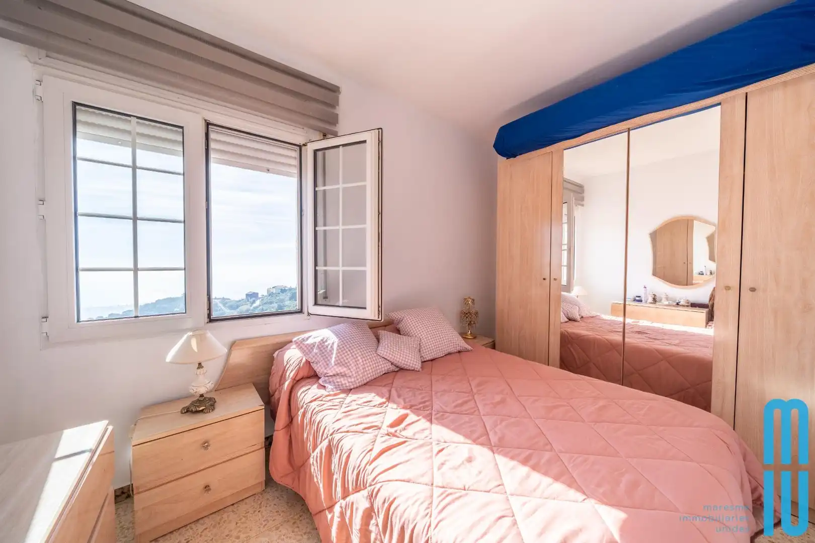 Habitación de Casa o chalet en venta en Pineda de Mar con Calefacción, Jardín privado y Terraza