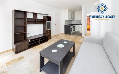 Living room of Apartment for sale in  Granada Capital  with Heating, Parquet flooring and Terrace