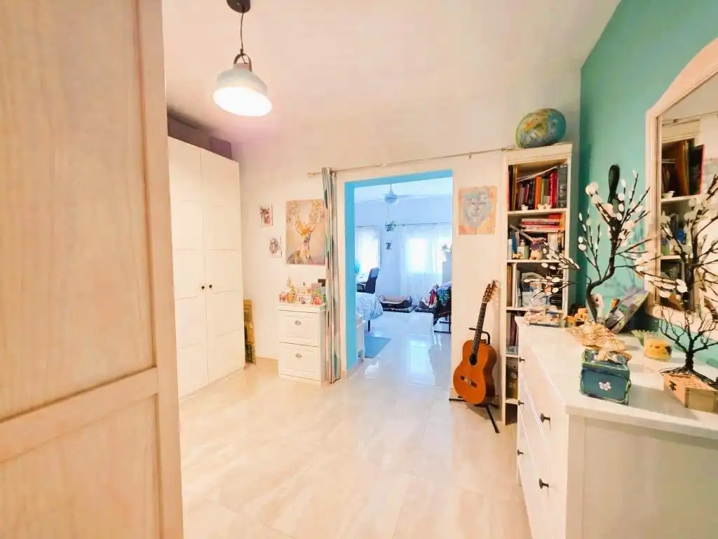 Dormitori de Casa o xalet en venda en Málaga amb Aire condicionat, Jardí privat i Terrassa