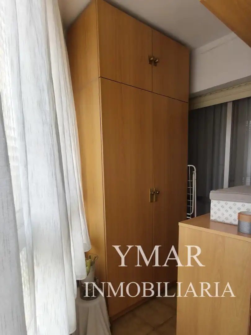 Bedroom of Flat for sale in Móstoles  with Air Conditioner, Heating and Parquet flooring
