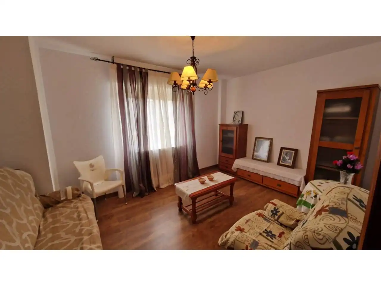 Sala de estar de Edificio en venta en Gallegos de Argañán
