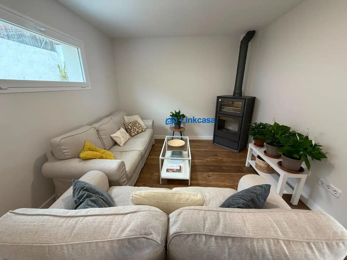 Sala de estar de Casa o chalet en venta en Navas del Rey con Calefacción, Jardín privado y Terraza