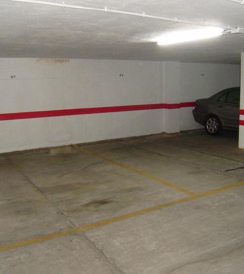 Foto 2 de Garatge de lloguer a Plaza de Paco Toronjo, 1, Las Torres - Guadalupe, Huelva