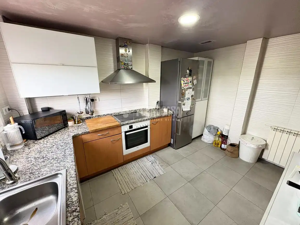 Cocina de Casa adosada en venta en Zaragoza con Aire acondicionado, Calefacción y Terraza