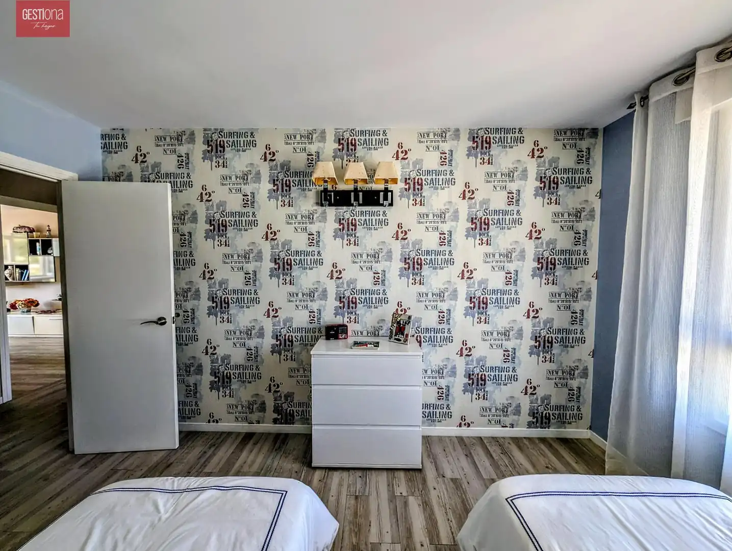 Dormitori de Apartament en venda en Arnuero