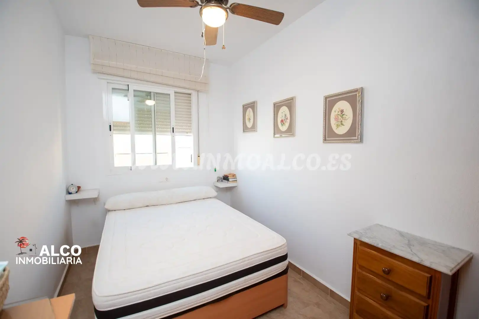 Habitación de Dúplex en venta en Torrox con Aire acondicionado, Terraza y Trastero