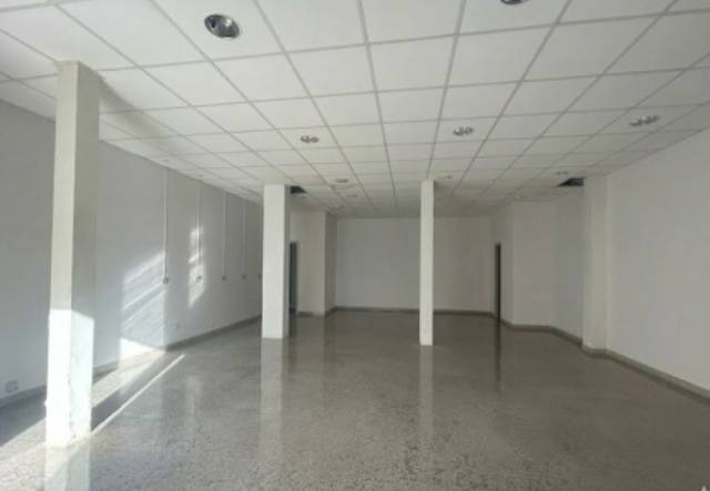 Local comercial en Venta en Barcelona - Carrer Valencia en El Clot