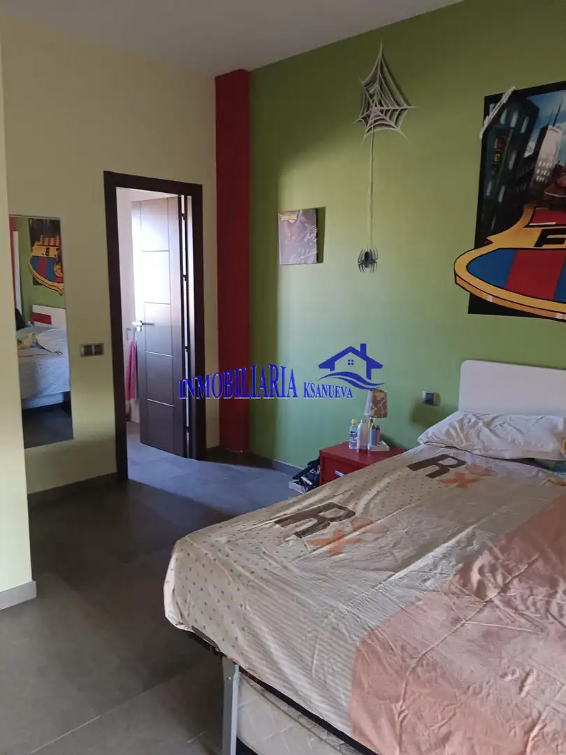 Villa mit Pool zum Verkauf in La Carlota, imagen 40