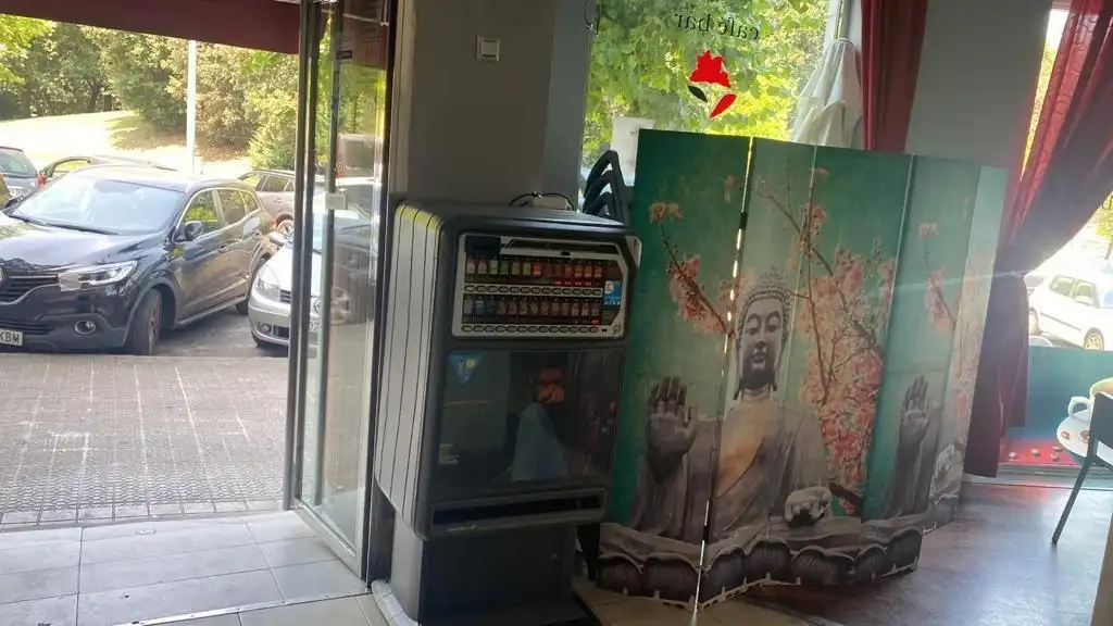Local comercial de lloguer a Centro - Ariz - Uribarri, imagen 4