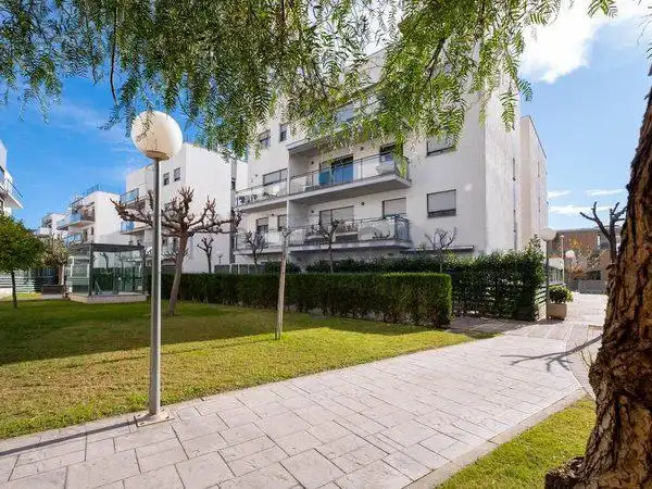 Vista exterior de Piso en venta en Alfara del Patriarca con Aire acondicionado, Calefacción y Parquet