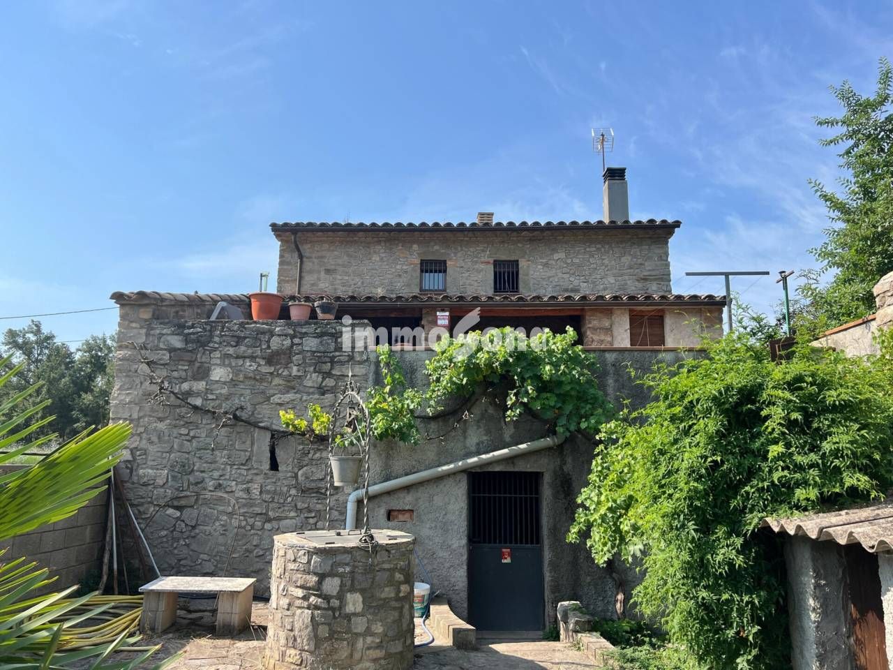 Vista exterior de Casa o xalet en venda en Santa Maria d'Oló amb Calefacció, Jardí privat i Terrassa